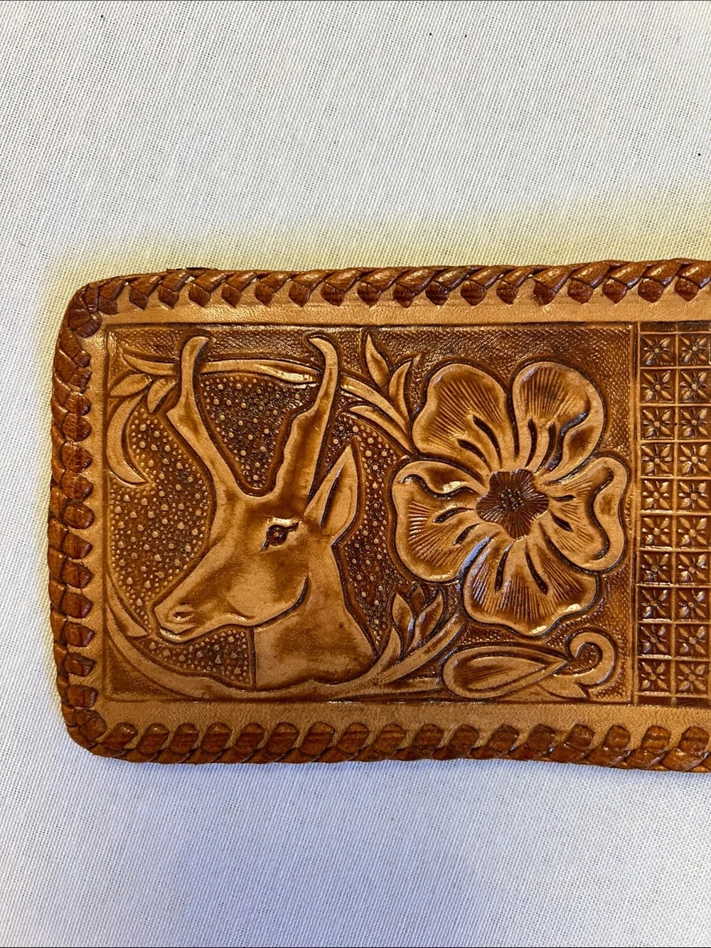 NEW Vintage Rolfs Hand Tooled Leather Wallet Billfold Embossed Western Buck Deer